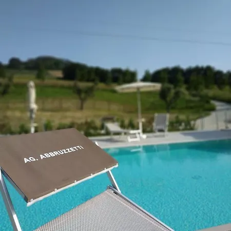 Agricampeggio Abbruzzetti マリーナ・パルメンセ