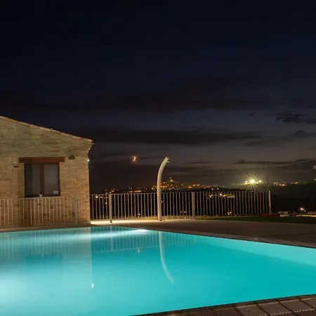 Agricampeggio Abbruzzetti キャンプ場 *